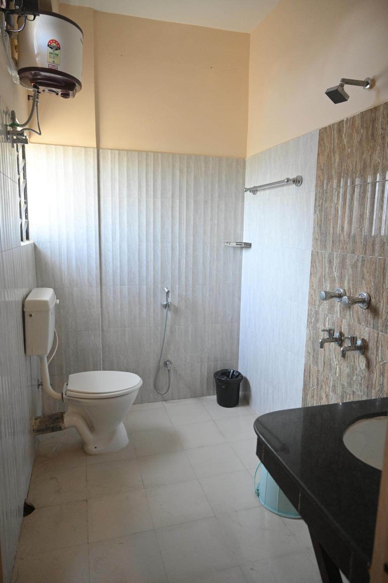 Sunflower Guest House 구와하티 외부 사진