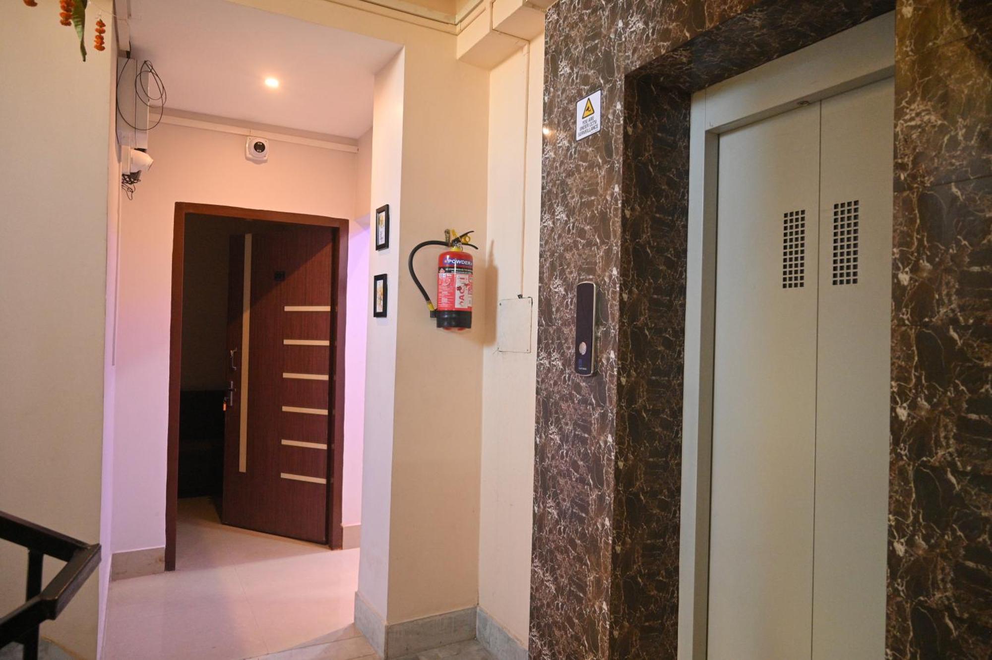Sunflower Guest House 구와하티 외부 사진