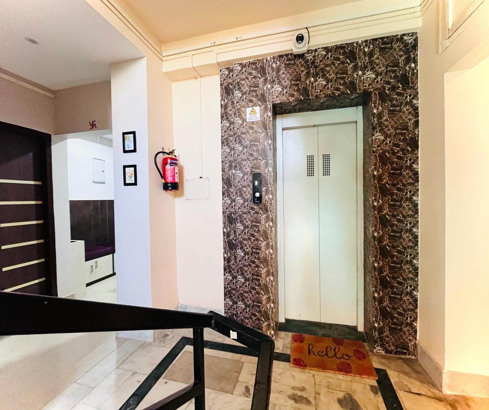 Sunflower Guest House 구와하티 외부 사진